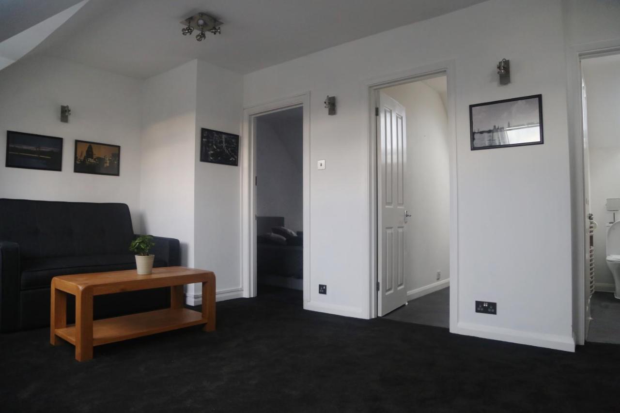 One-Bedroom Flat In Cheam Village Zewnętrze zdjęcie